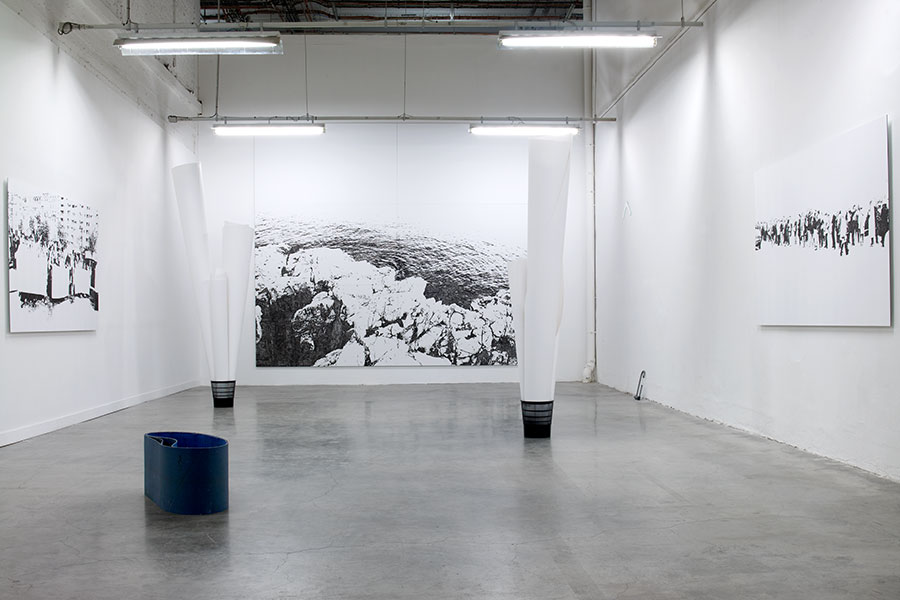 エマニュエル・レジャンによる展示「フランスから来た墨絵  -Black ink silence-」「鹿野逍遥 -36 days in Shikano-」